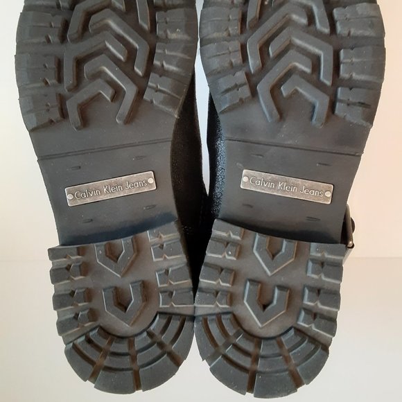 Calvin Klein boots - Picture 7 of 9